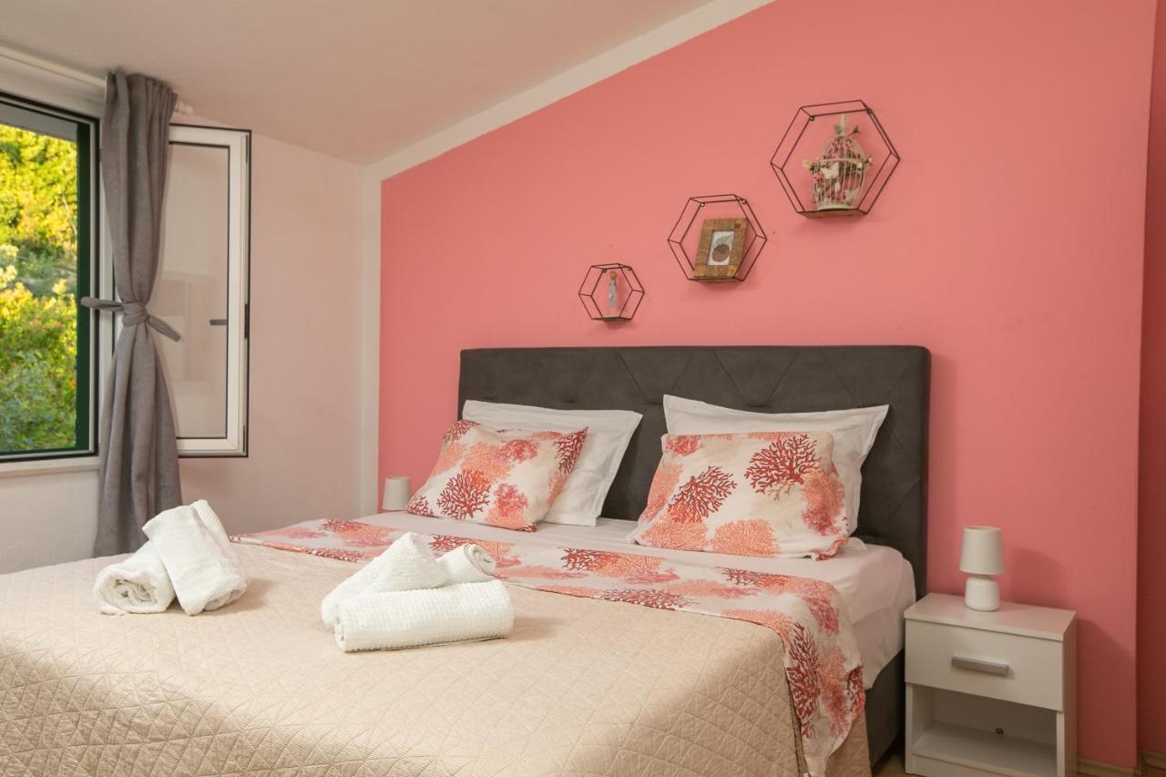 פודגורה Apartment By The Sea מראה חיצוני תמונה